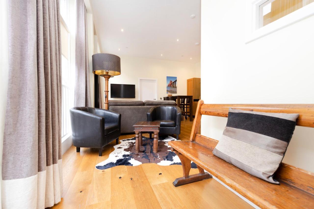Joivy 1 Bed Flat In Old Town, Next To St Giles Cathedral Apartment Edinburgh Ngoại thất bức ảnh